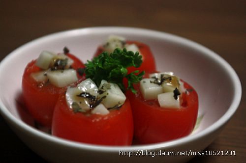방울토마토로 만든 귀여운 카프리제 샐러드~~