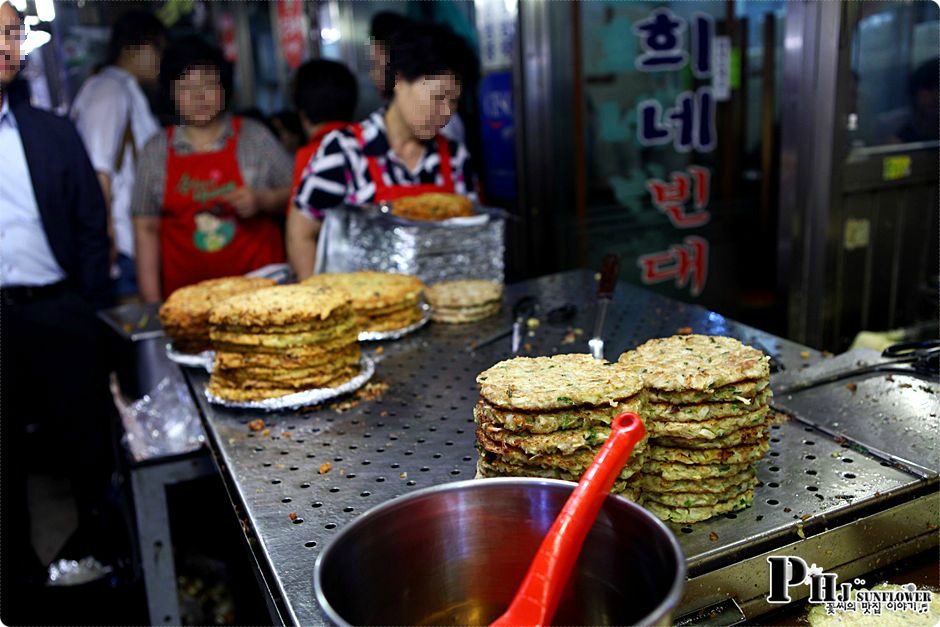 광장시장맛집-저렴하고 푸짐한 전을 직접 만드는 빈대떡맛집.소박한 맛이 좋은-순희네빈대떡 - 종로 지역 추천맛집 순희네빈대떡 후기