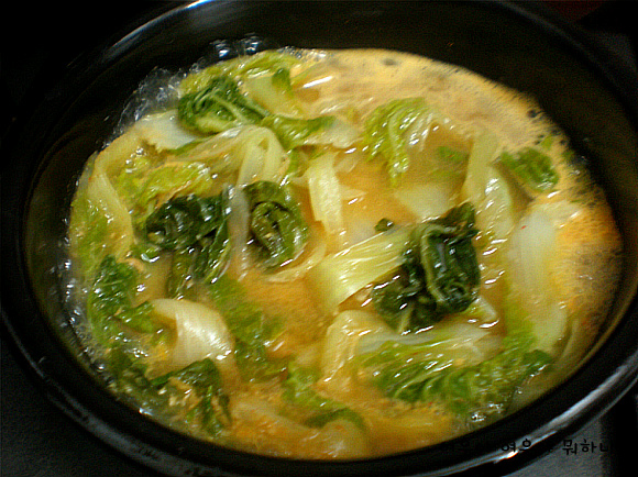 겉절이로 나물로 찌개로-겨울보약 봄동으로 차린 저녁상^^