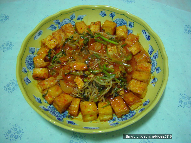 단돈 삼천원으로 전문점 맛을내는 두부 콩나물찜