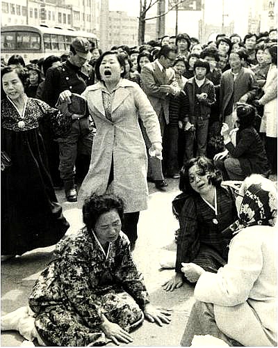 [한홍구의 유신과 오늘] 박근혜 후보에게…“사과를 바라지 않겠습니다” / 한겨레