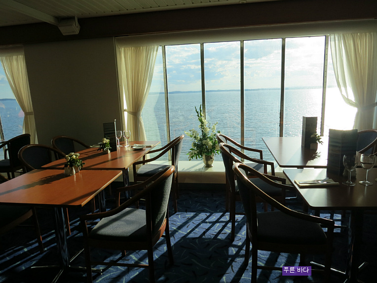 DFDS 뷔페 레스토랑 7 SEAS