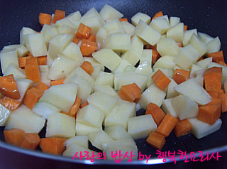 더블클릭을 하시면 이미지를 수정할 수 있습니다