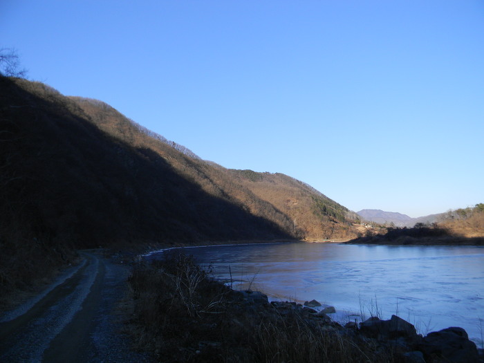 금강 따라 흘러가는 옥천 향수바람길, 한반도지형과 독락정