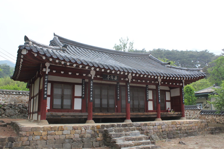 용유담 이미지