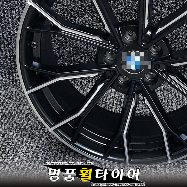전주명품휠타이어 BMW 520D 신형 G30 (COPY) 19인치 휠 순정휠 사제휠 휠교체 19인치인치업 저렴한휠 