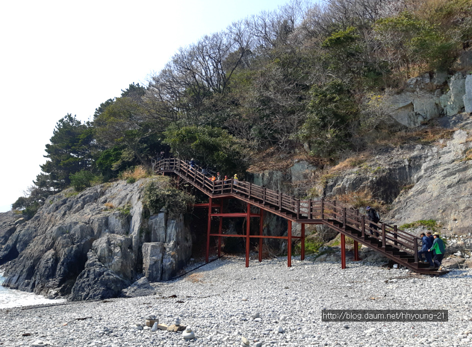 고딩 친구들과 경상남도 거제시 명소(매미의 성, 공곶이 등) 봄 나들이...