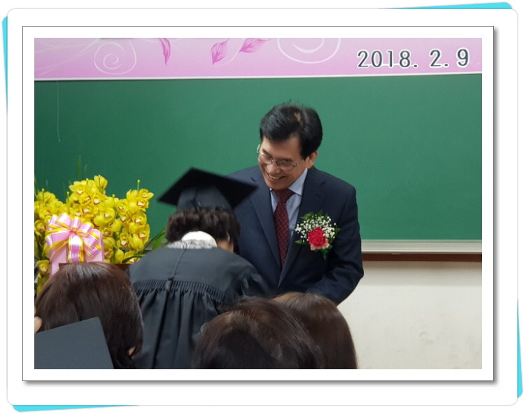 99D8FF505A801D9825BD76