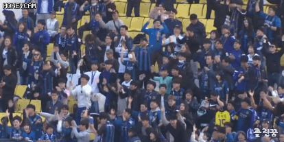선수도 울고 팬들도 울고 해설도 울고 아나운서도 운 인천 경기 요약.GIF | 인스티즈